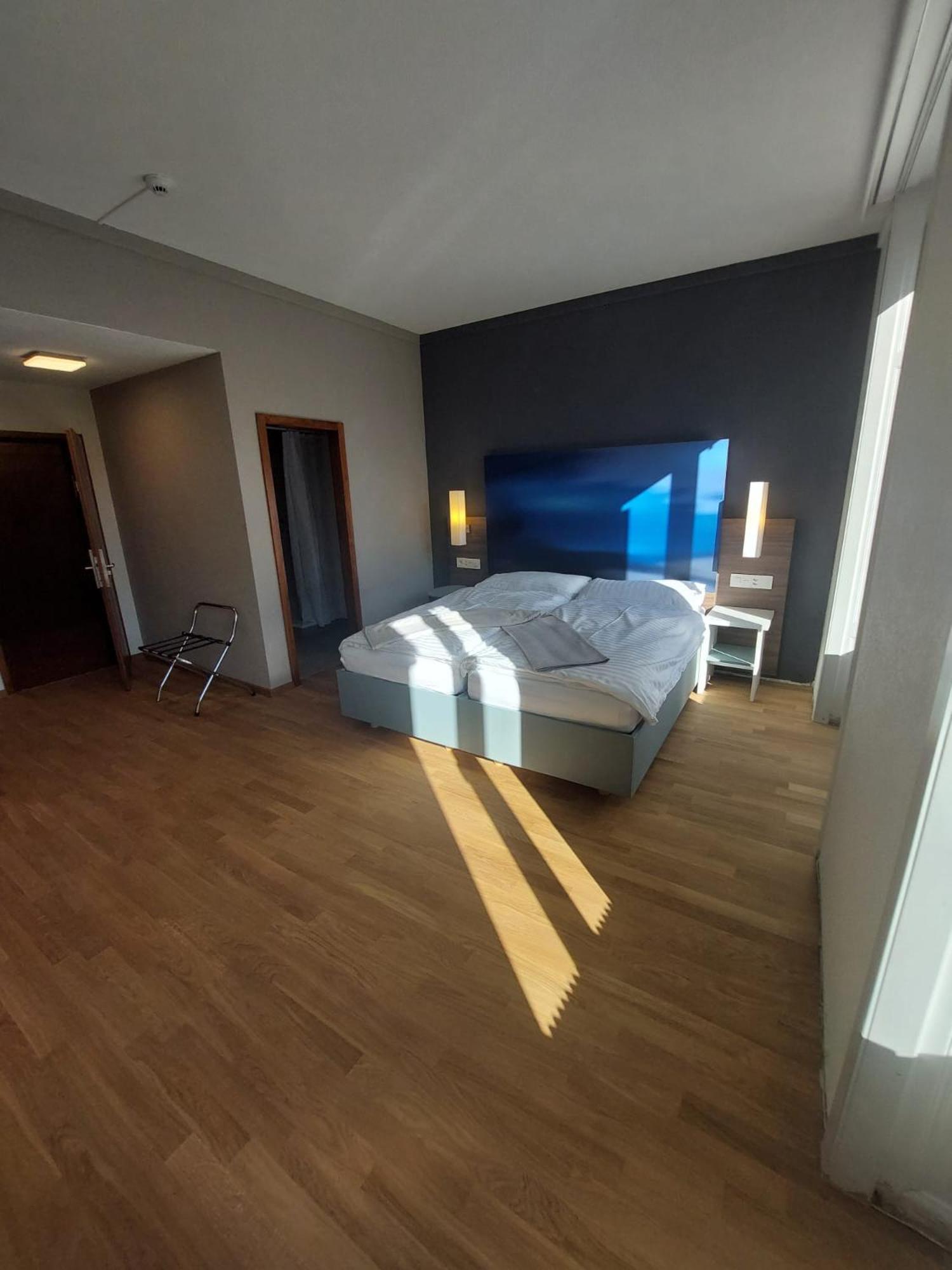Hotel Post Glarnerhof Ґларус Екстер'єр фото