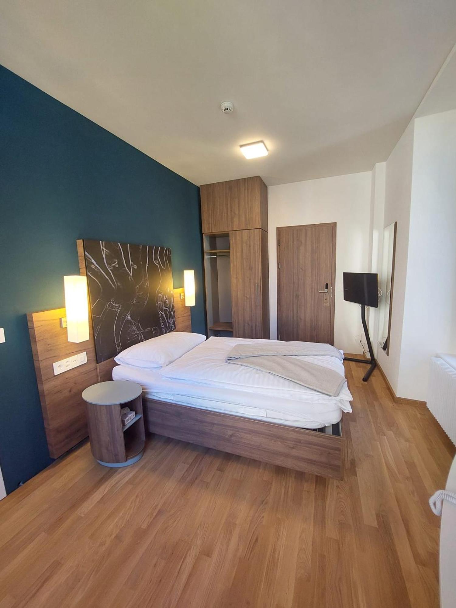 Hotel Post Glarnerhof Ґларус Екстер'єр фото
